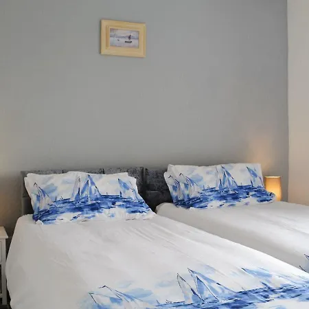 Dove - Uk12175 度假居